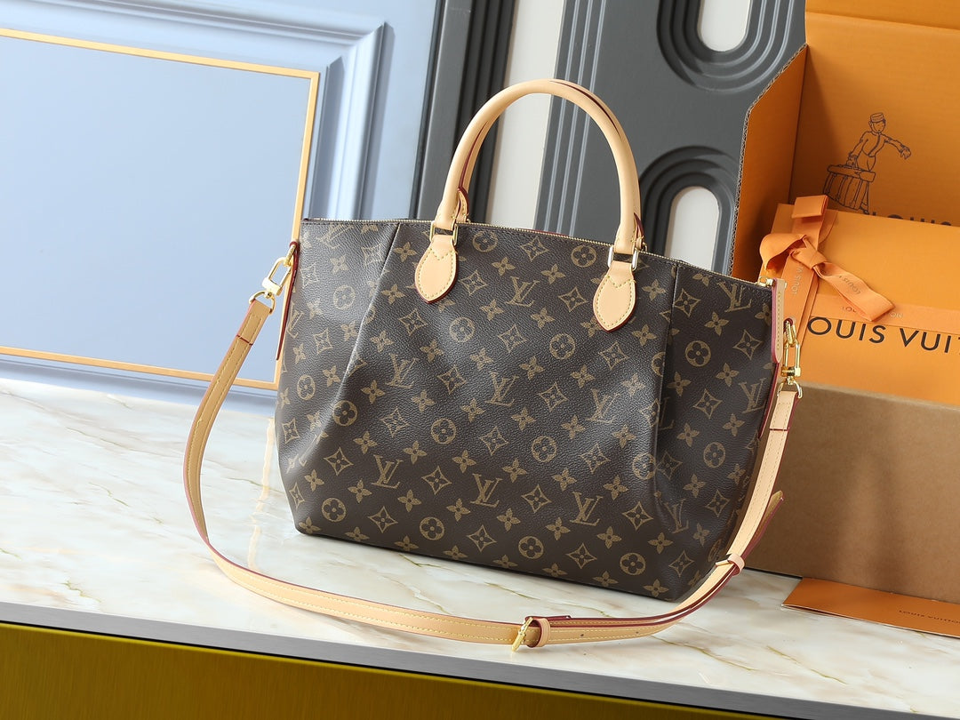 15RE53B  Popular   leather bag