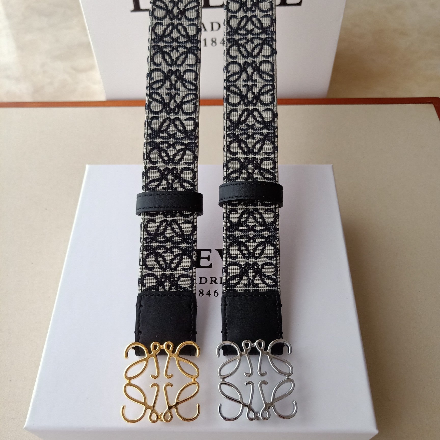 1115QA9P Popular High quality belt With full package