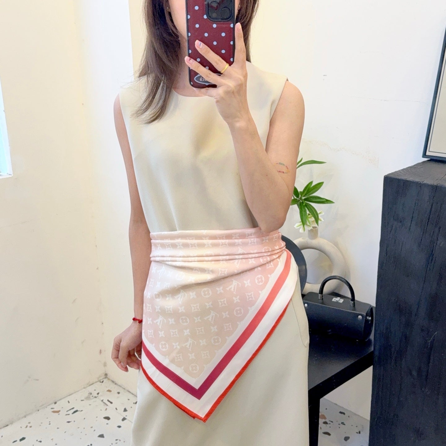 135ZE211W Popular Silk Scarve
