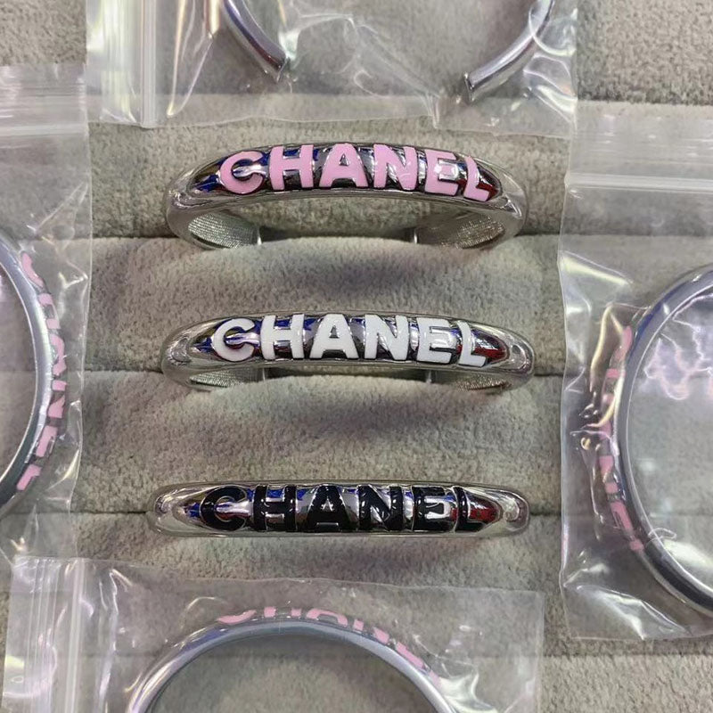 15QC34K  Popular Bracelets