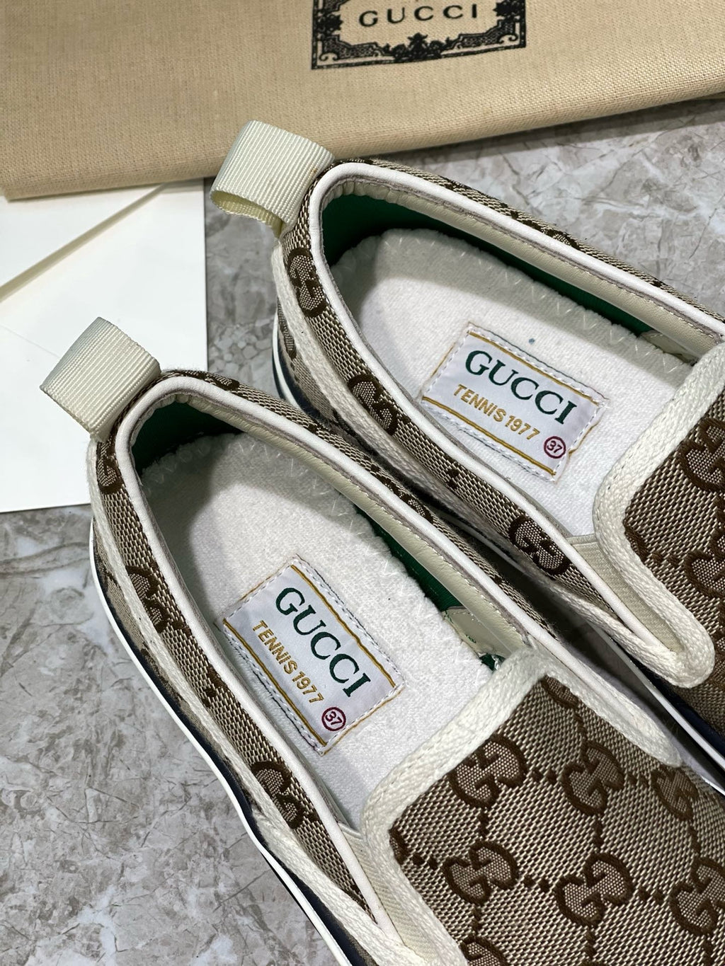 2105QB213Z Popular high-quality Shoes