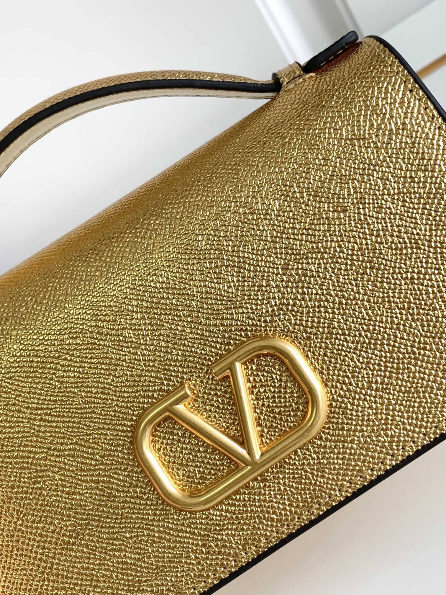 1XVL272B Popular   leather bag 