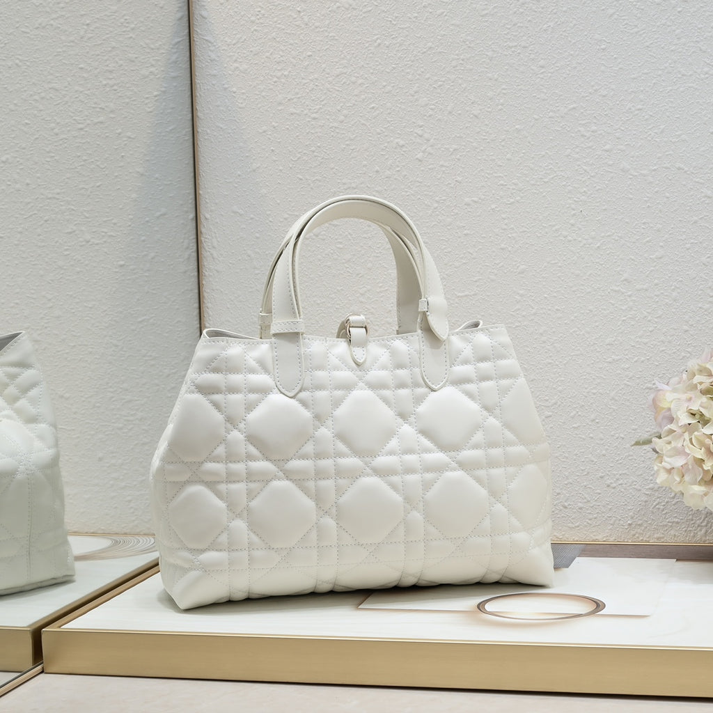 B1N66D2 Popular leather bag