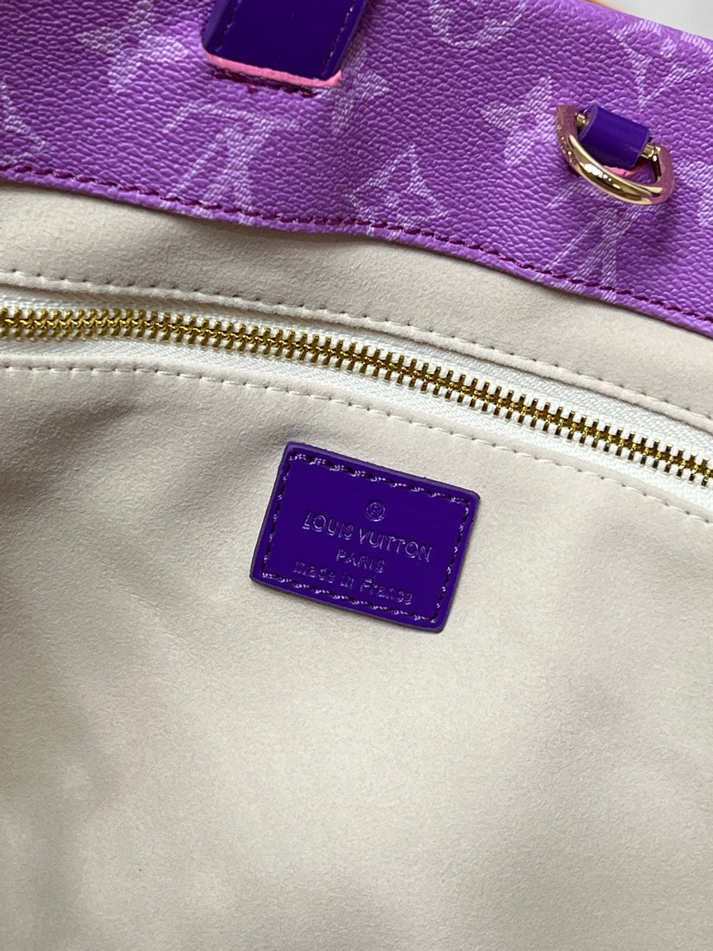 146PE80B Popular leather bag