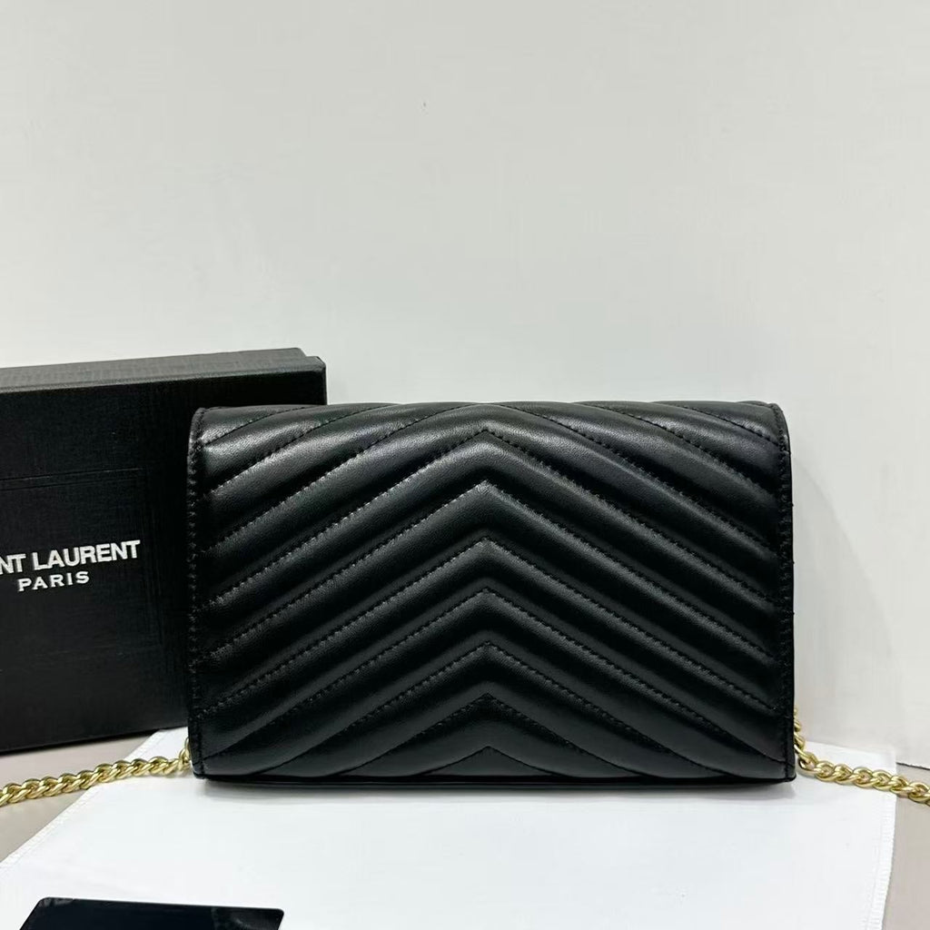 B1X66SL8 Popular high-quality leather bag