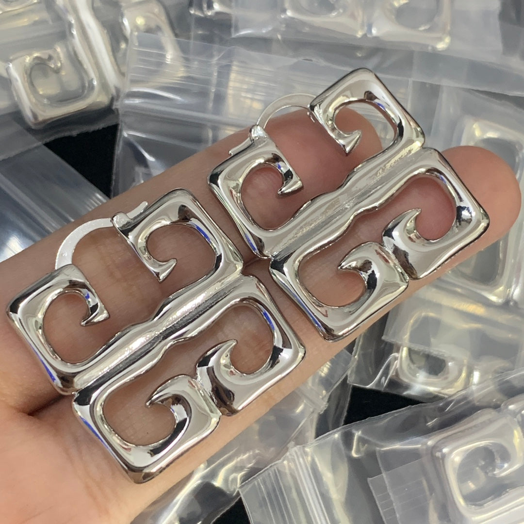14GV1021E Popular Earrings
