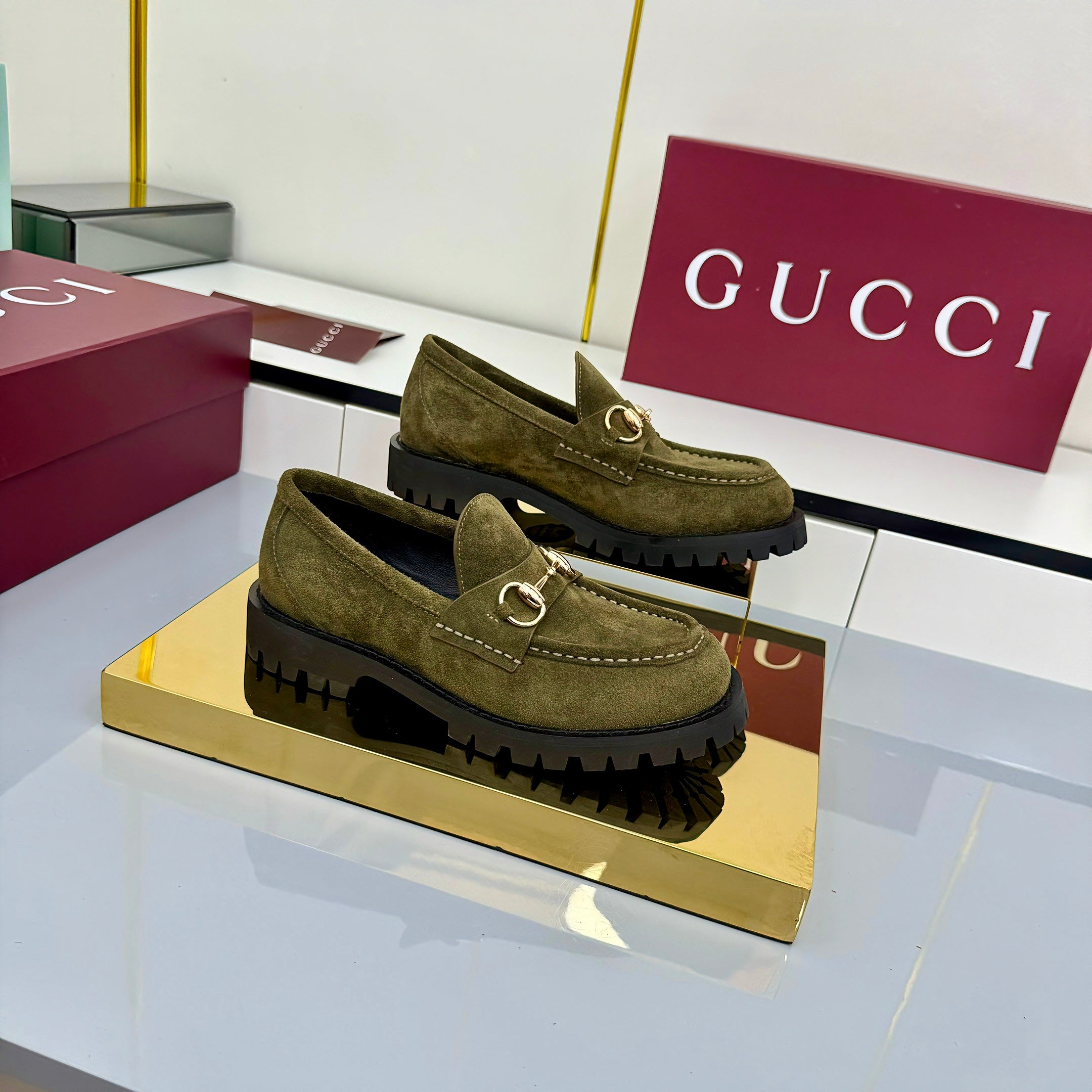 2105QB304Z Popular high-quality Shoes