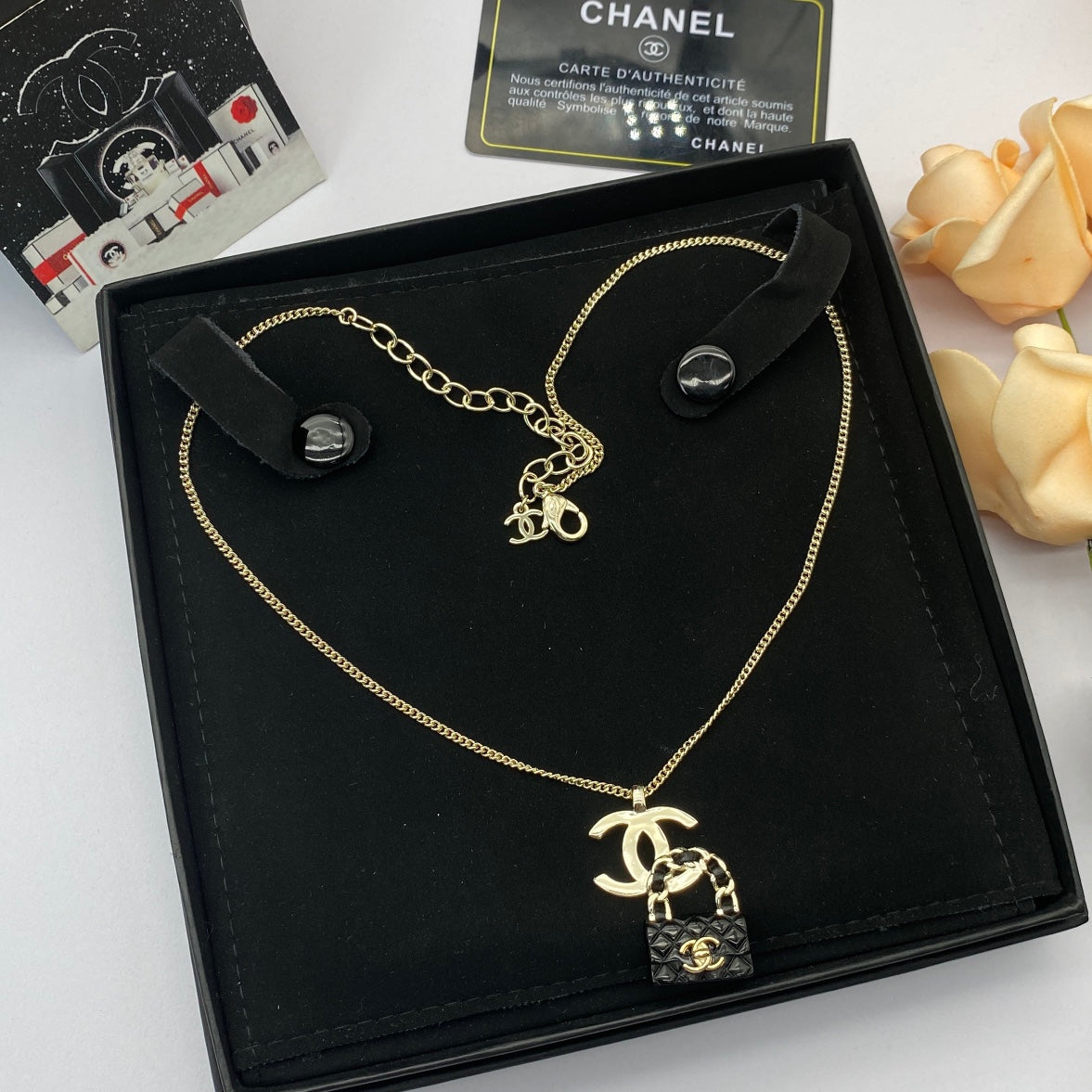 15QC135X Popular Necklace