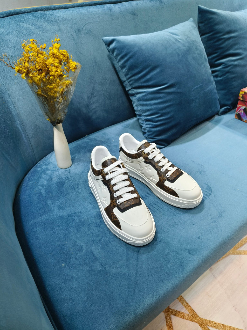 2YE45Z Popular Sneakers
