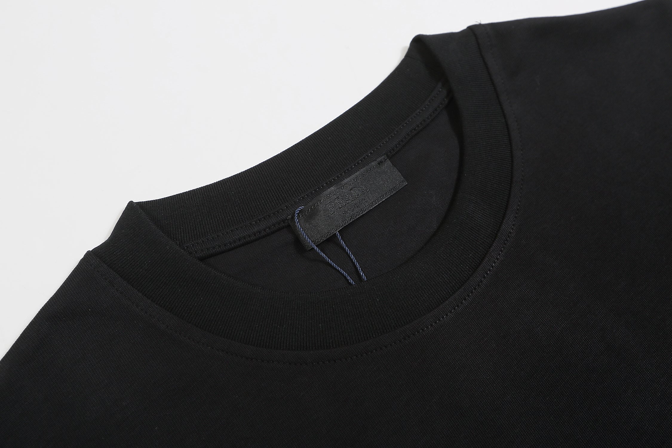 125WP8U  Popular T-shirts