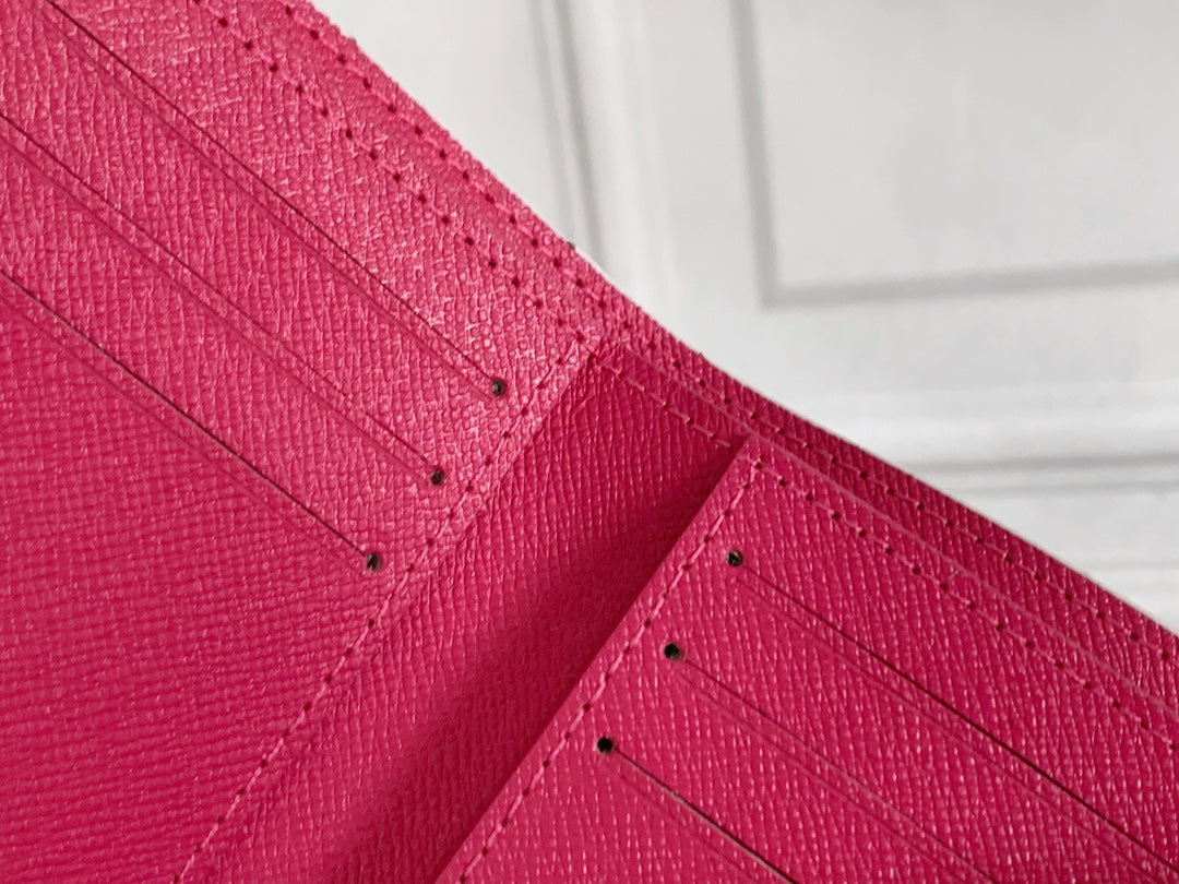 146PE54B Popular leather  Wallets
