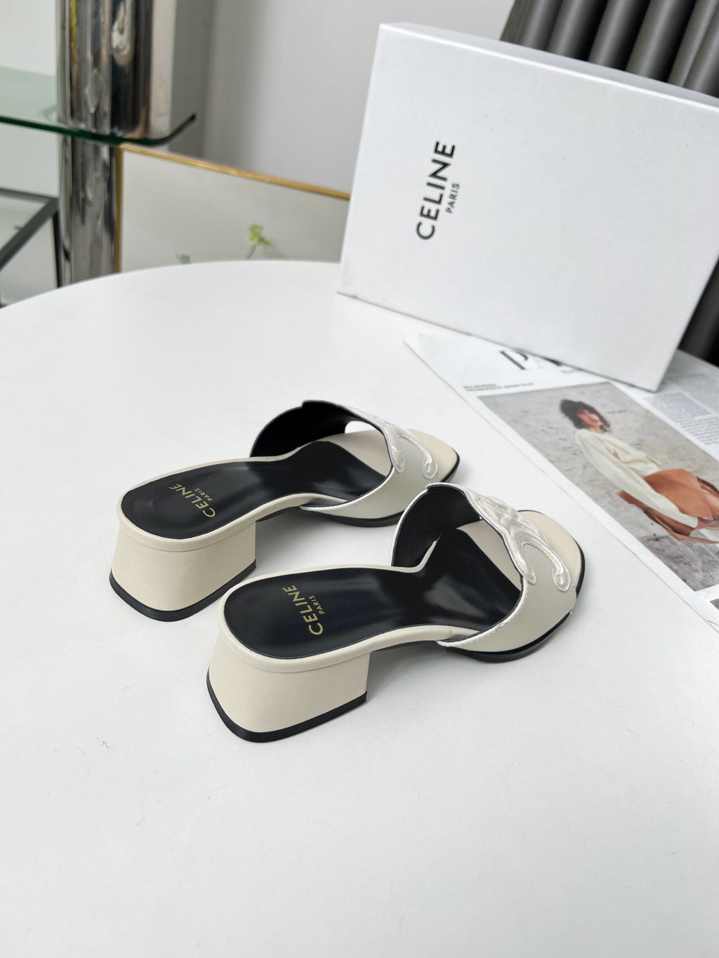 255QCL51Z Popular leather shoes