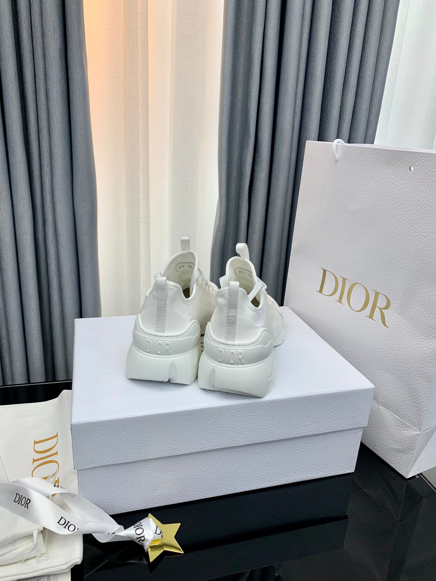 1JD26Z Popular shoes