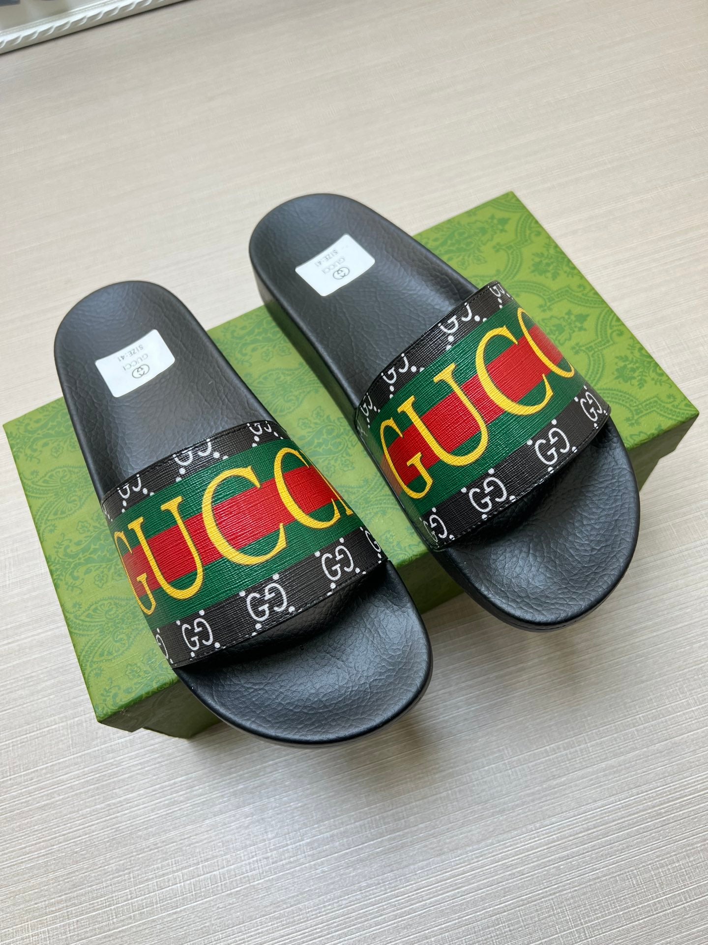 5LB232Z Popular Slippers
