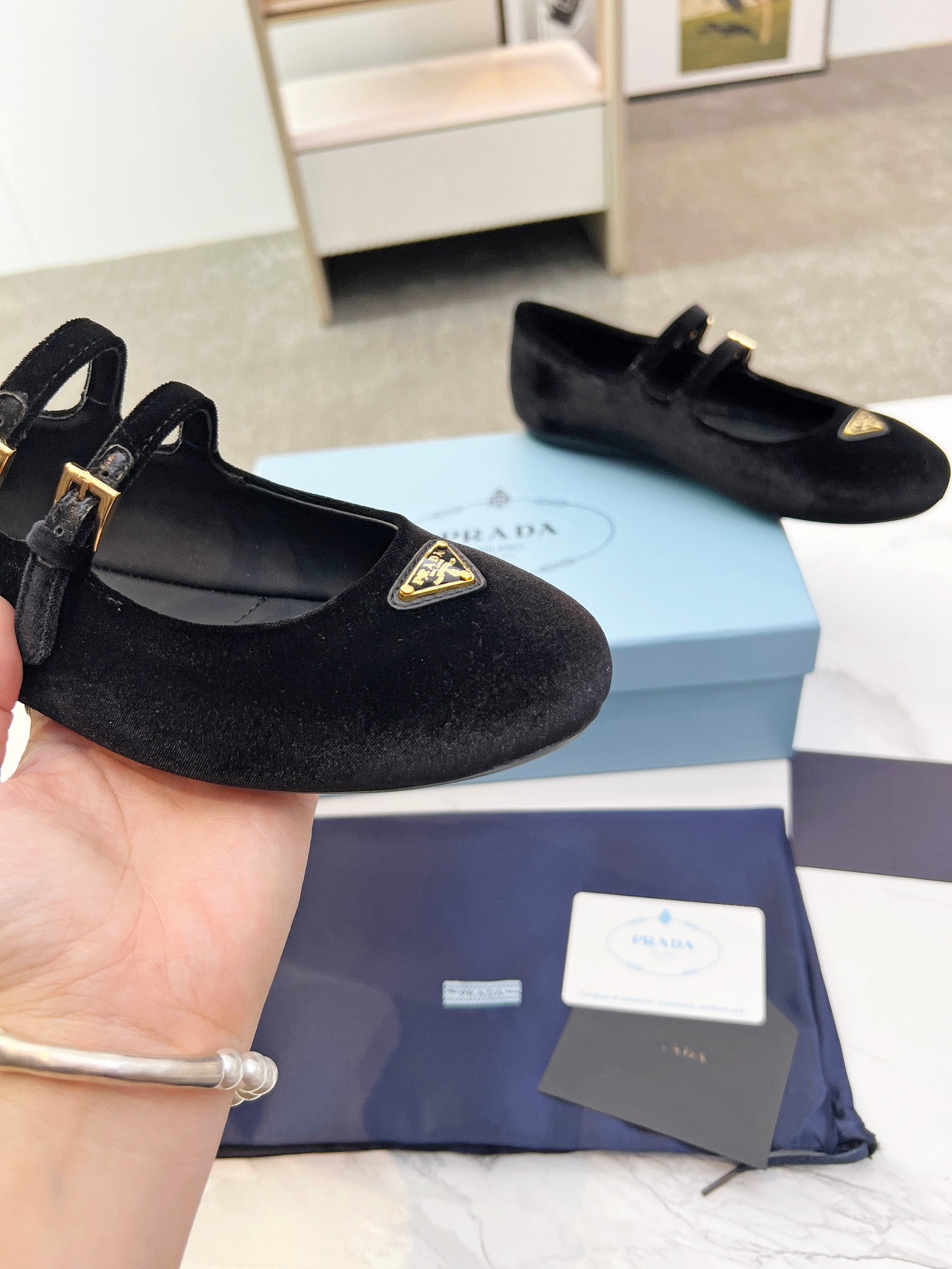 2105QP404Z Popular high-quality Shoes