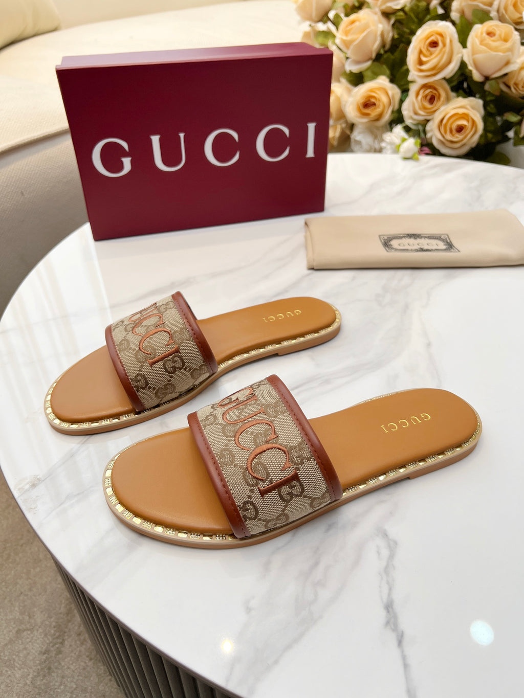 255QB29Z Popular Slippers