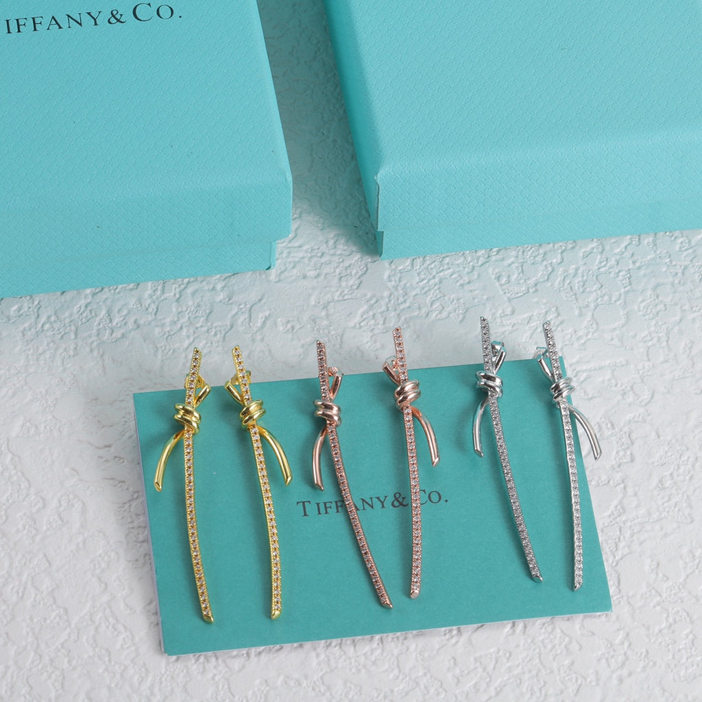 14T295E Popular  Earrings