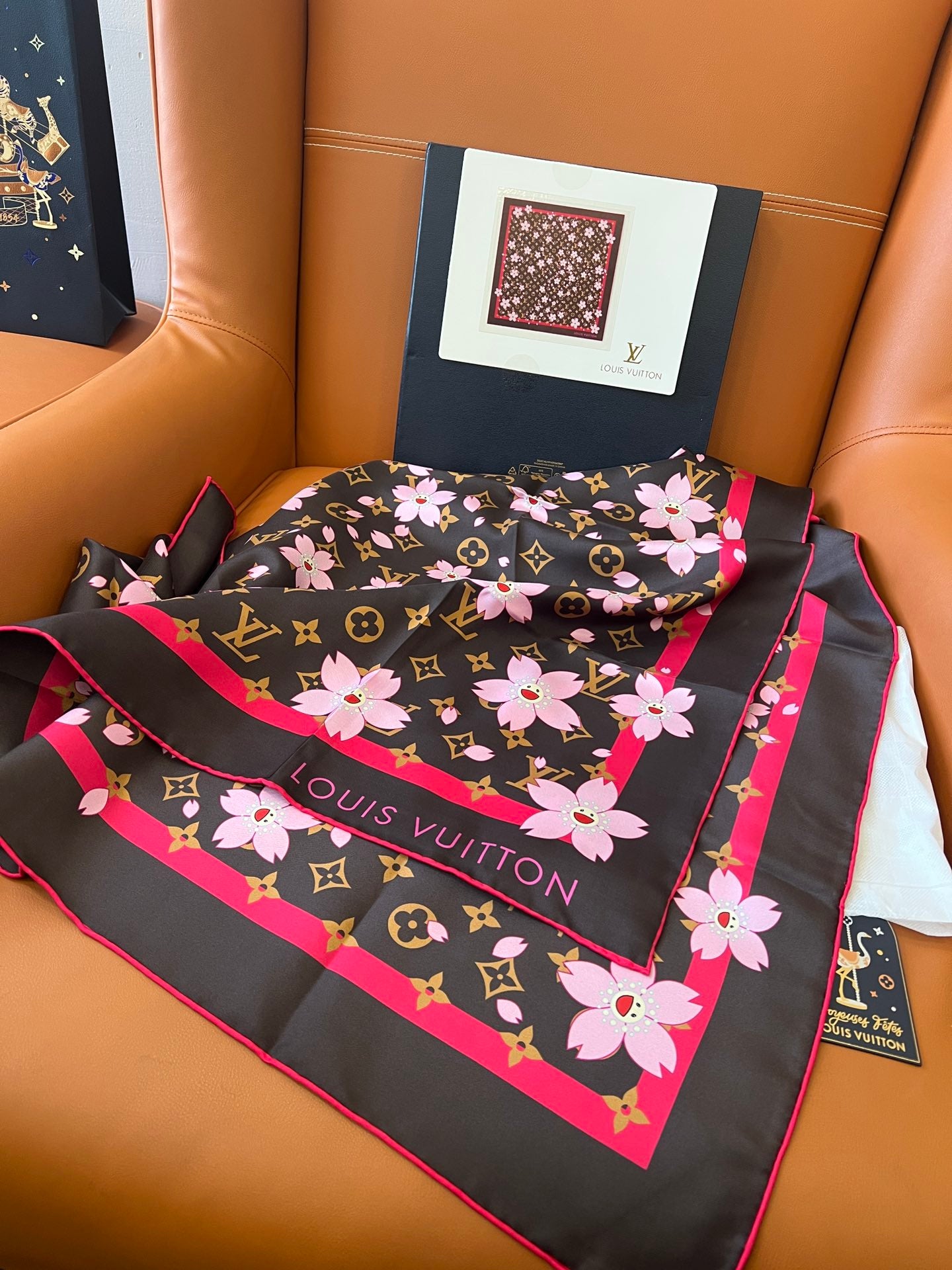 155NE62W Popular Silk Scarve