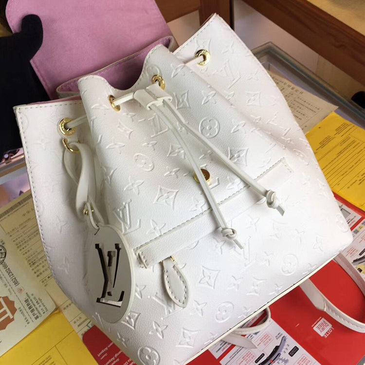 2E6B Popular  leather backpacks