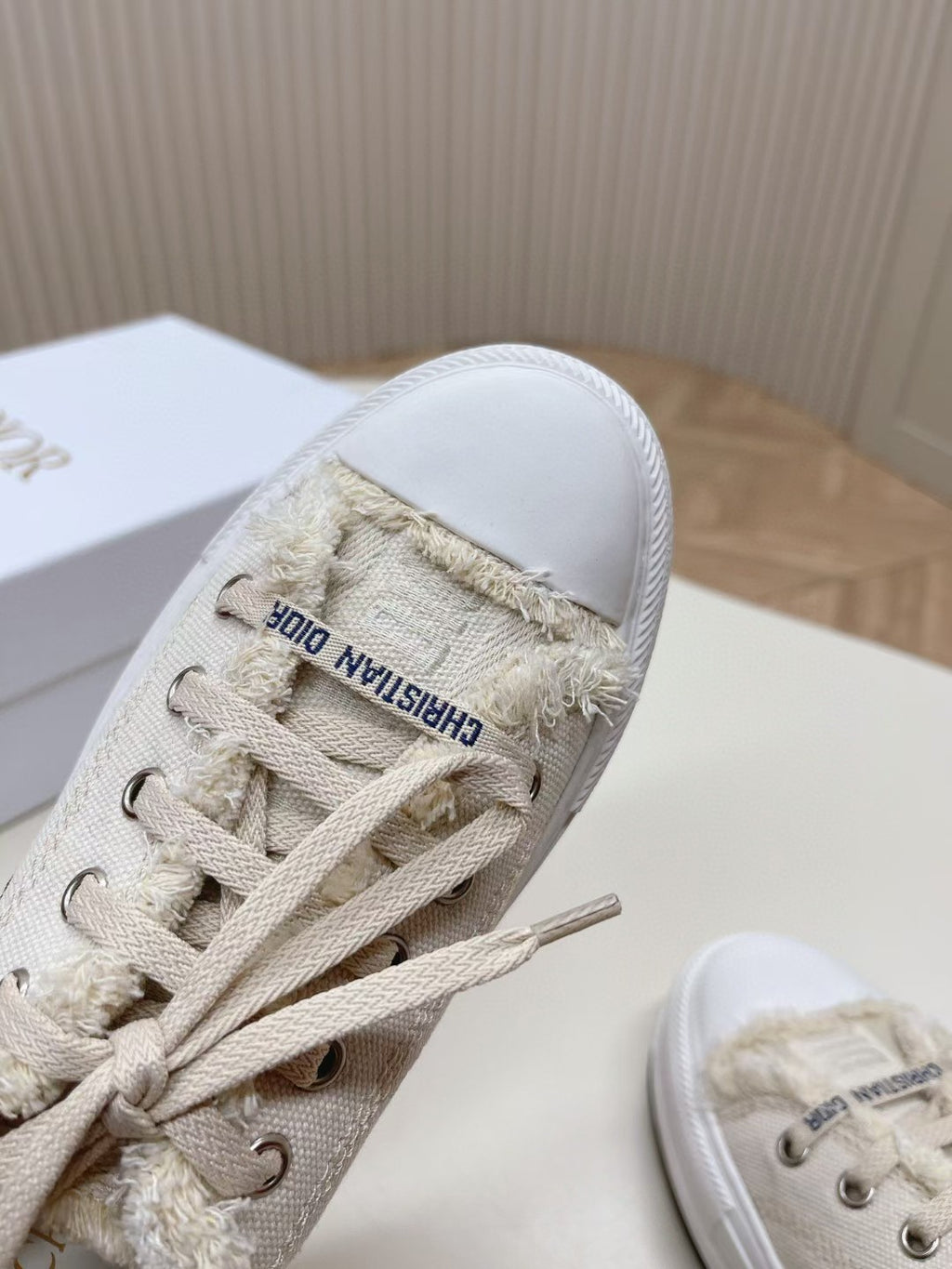 2105QD428Z Popular high-quality Shoes
