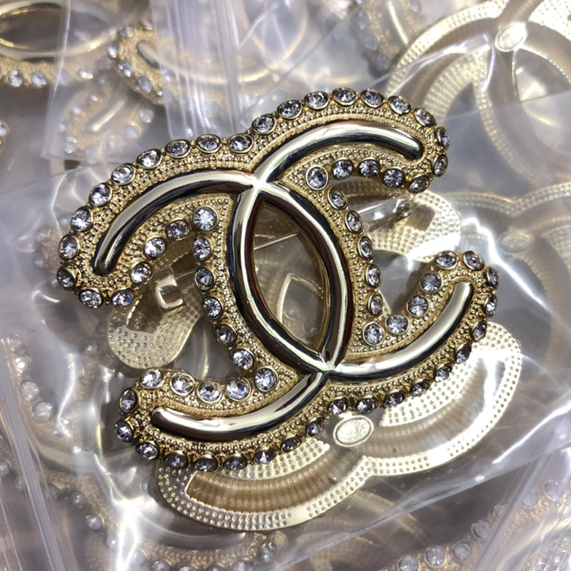 14C850X   Popular Brooch