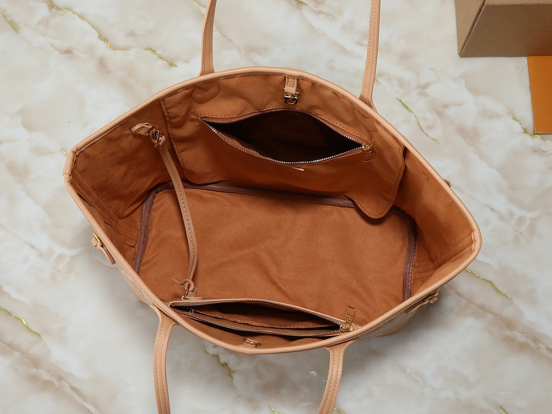146PE92B Popular leather bag