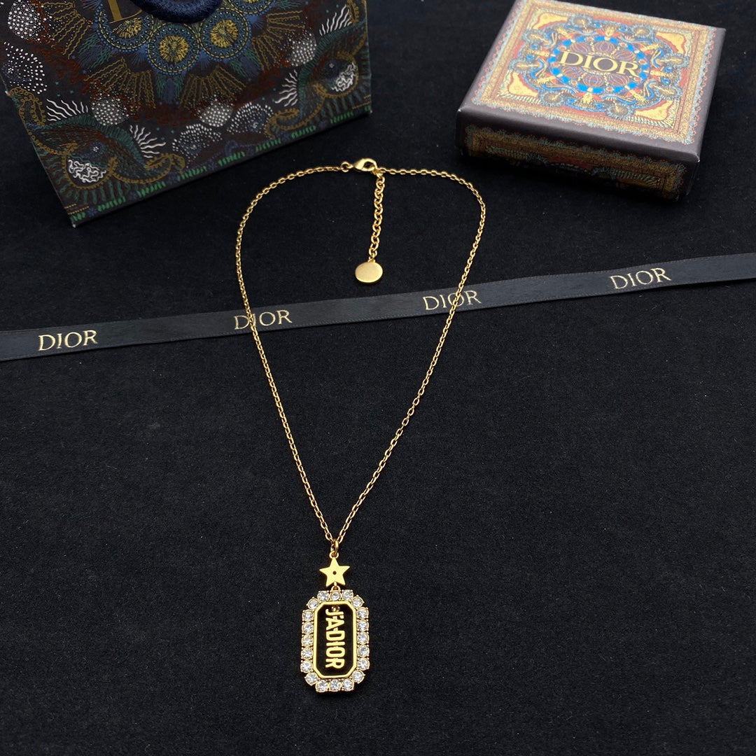 14D416X  Popular    Necklaces