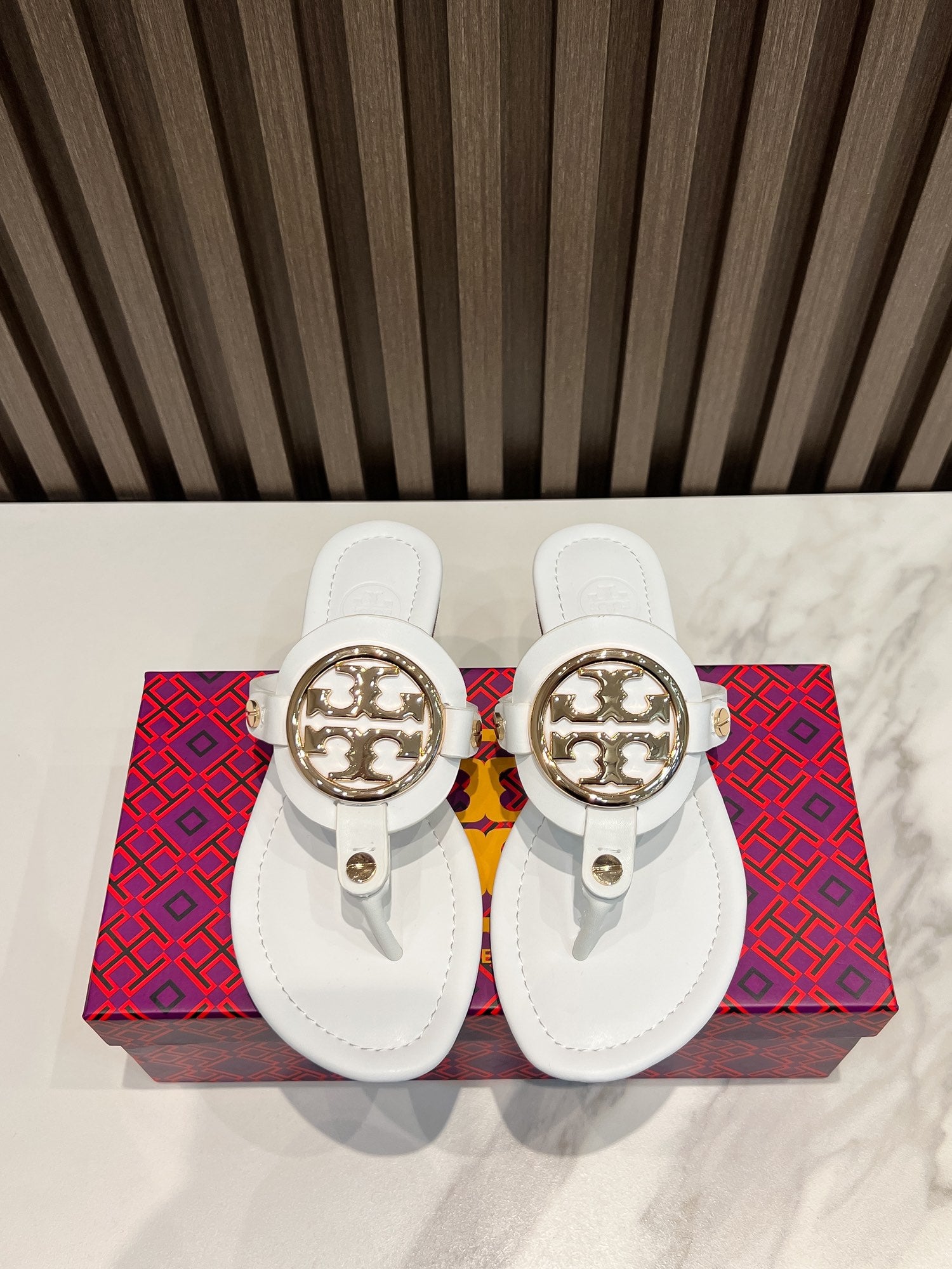 255QA34Z Popular leather shoes