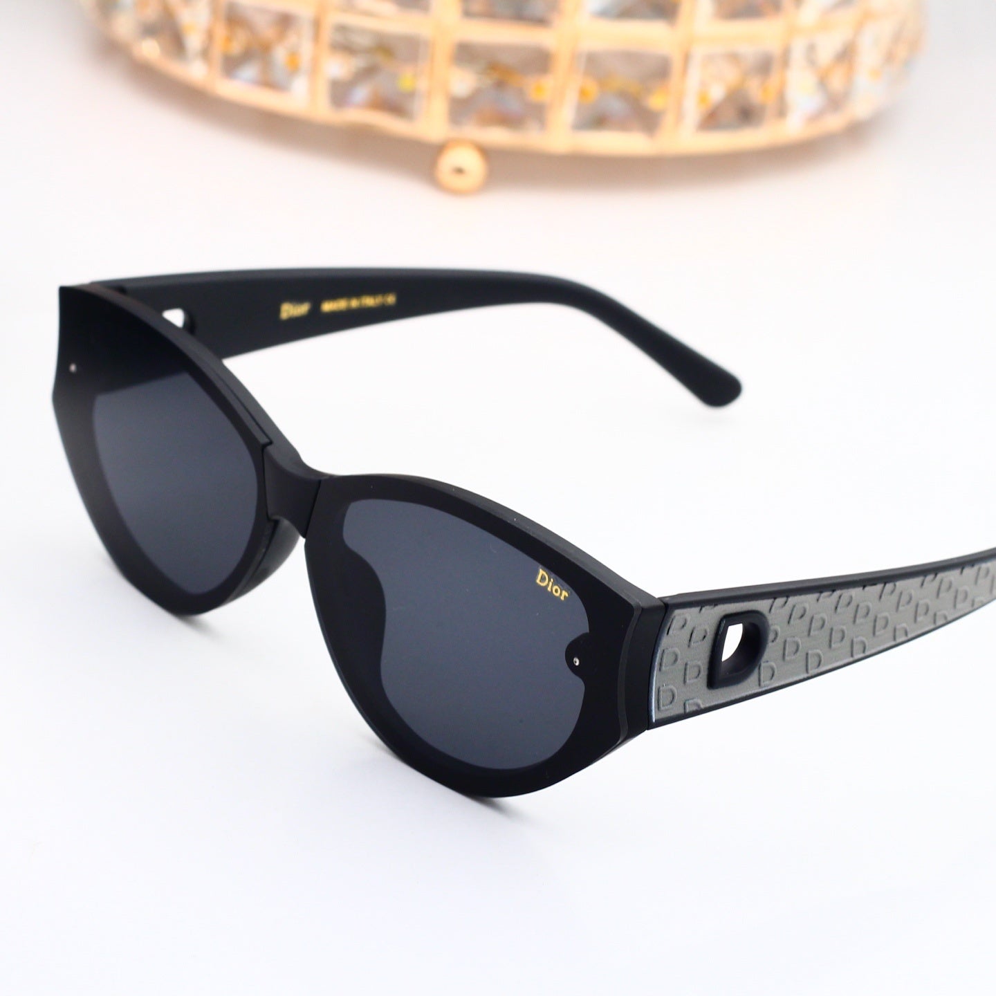 156PD66T Popular Sunglasses