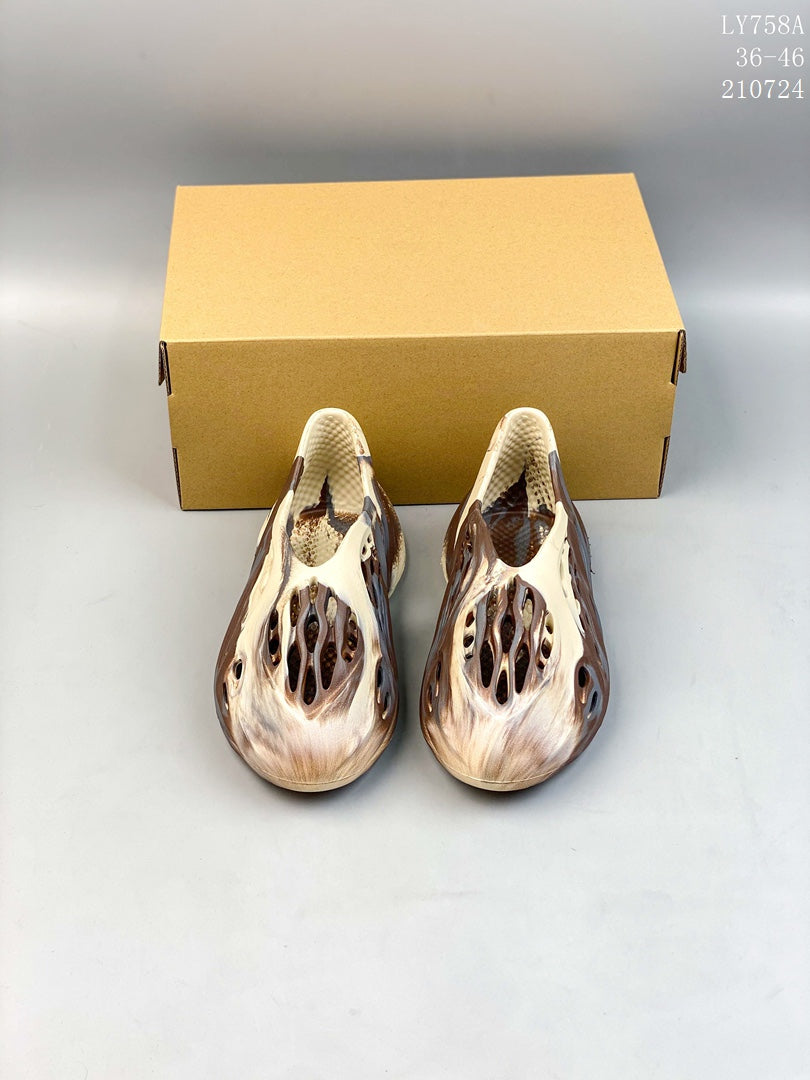 4A87Z  Popular shoes