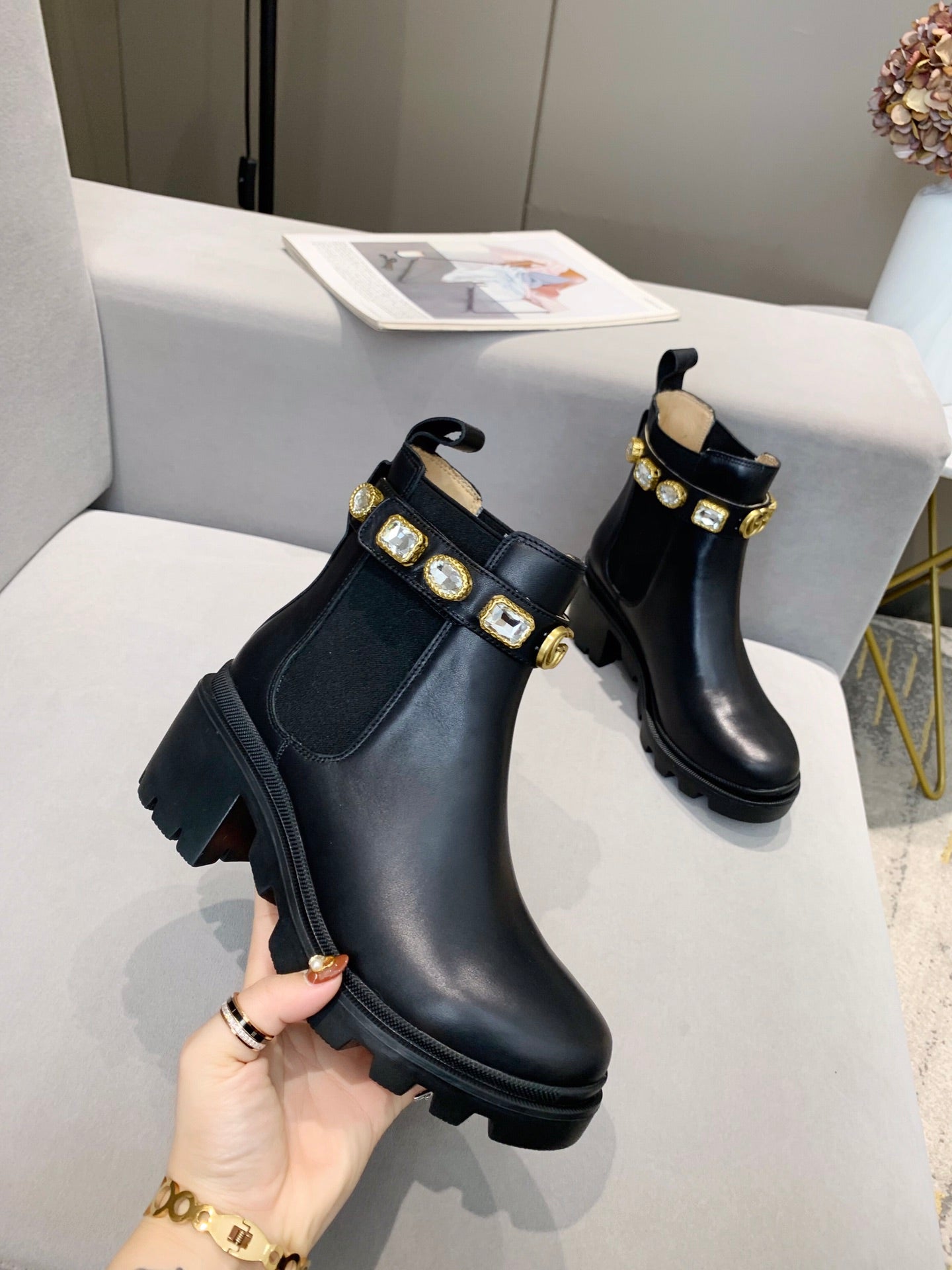 2XB195Z Popular leather boot (top layer leather lining)
