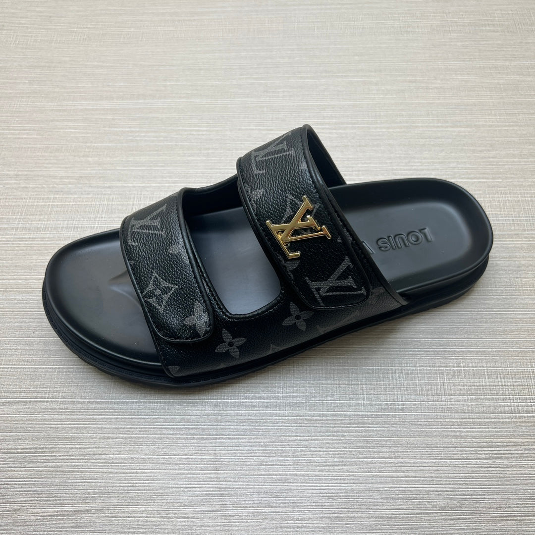 54E11Z Popular slippers