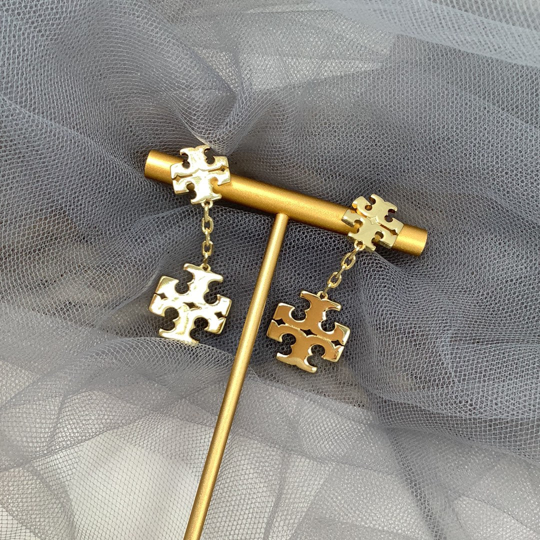 14A468E Popular  Earrings
