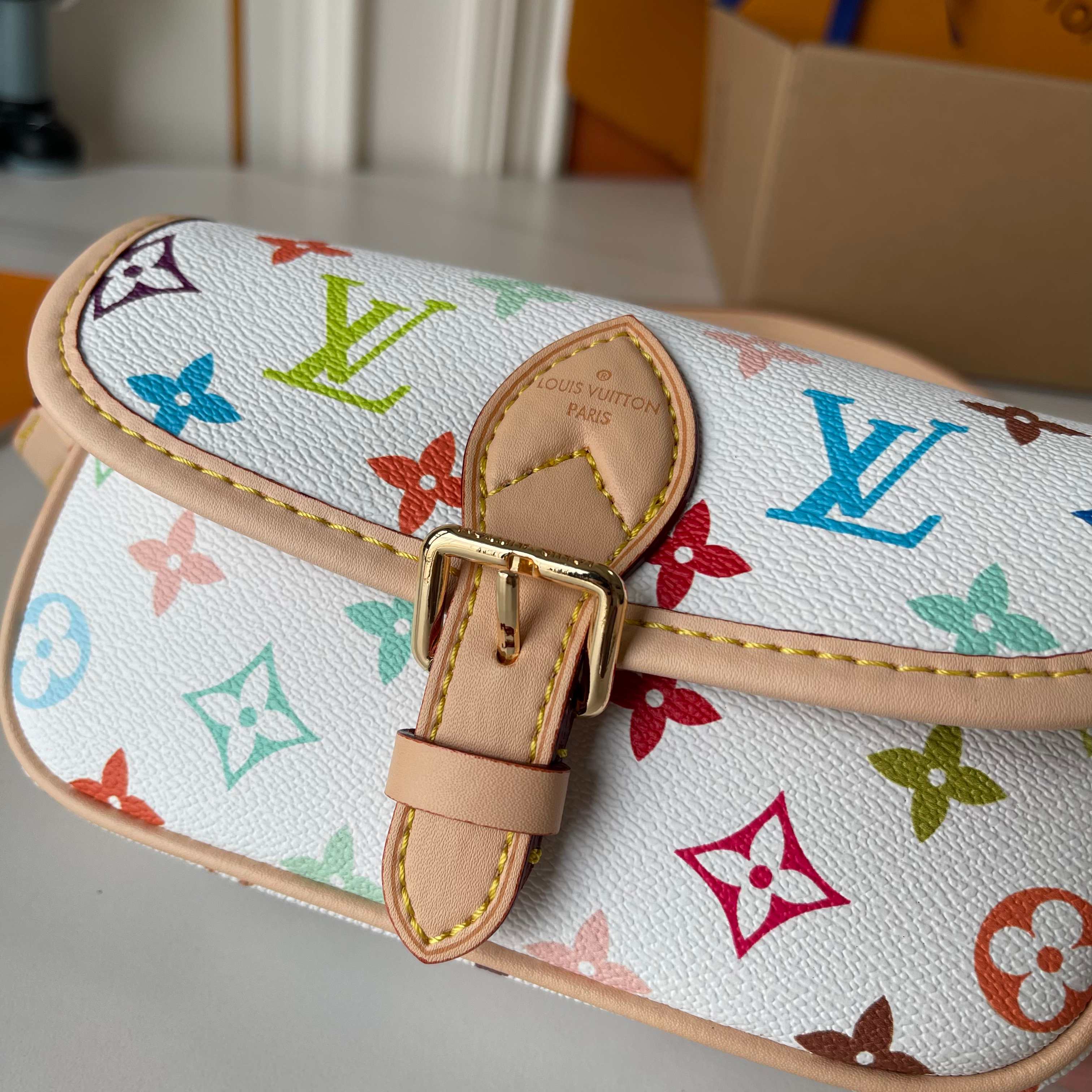 136PE37B Popular leather bag