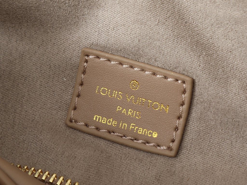 155NE59B Popular   leather bag