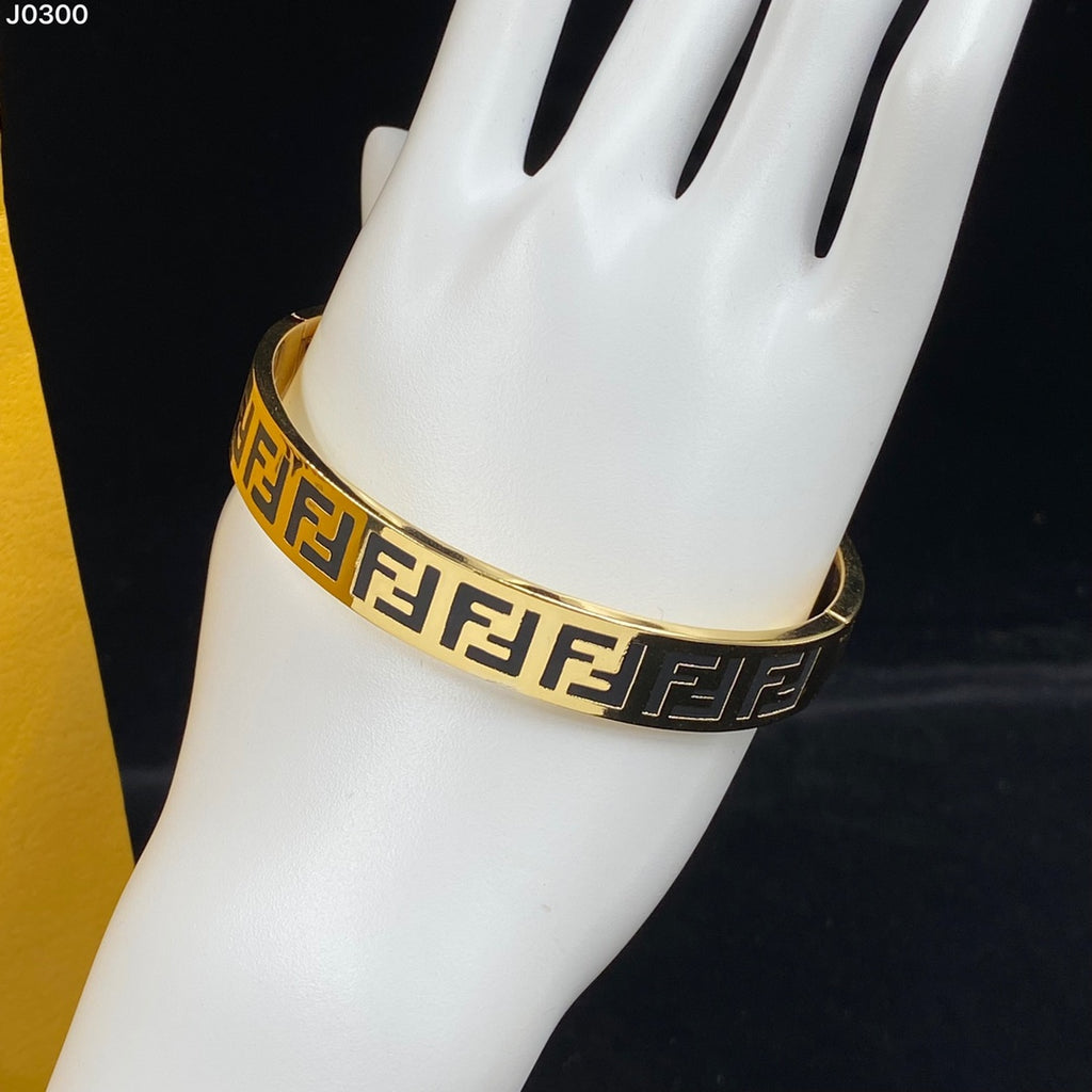 1YF83K  Popular Bracelets