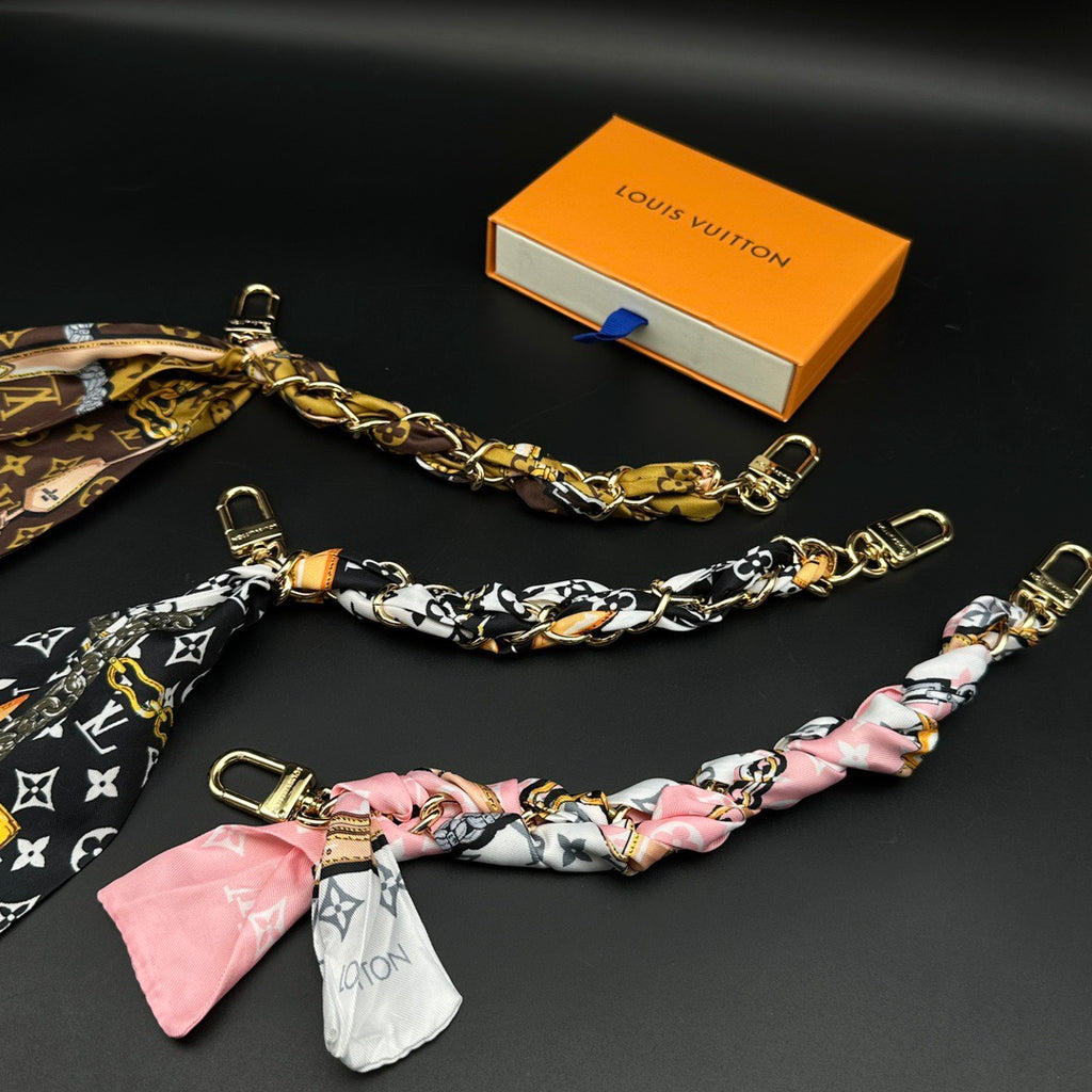 15ZE106A Popular bag 's charms accessories