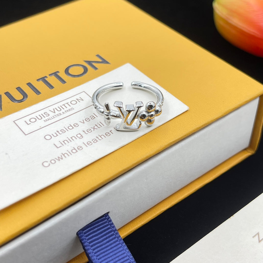 14E981J  Popular   Rings