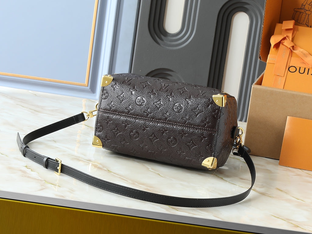 15RE52B  Popular   leather bag