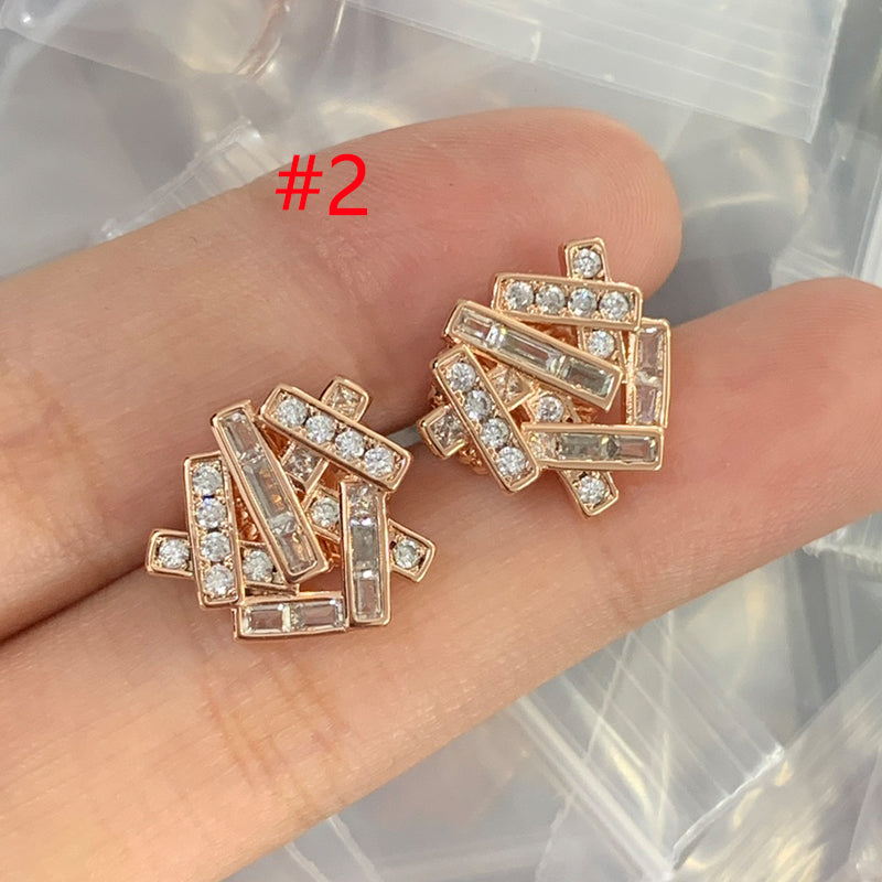 84A102E Popular  Earrings