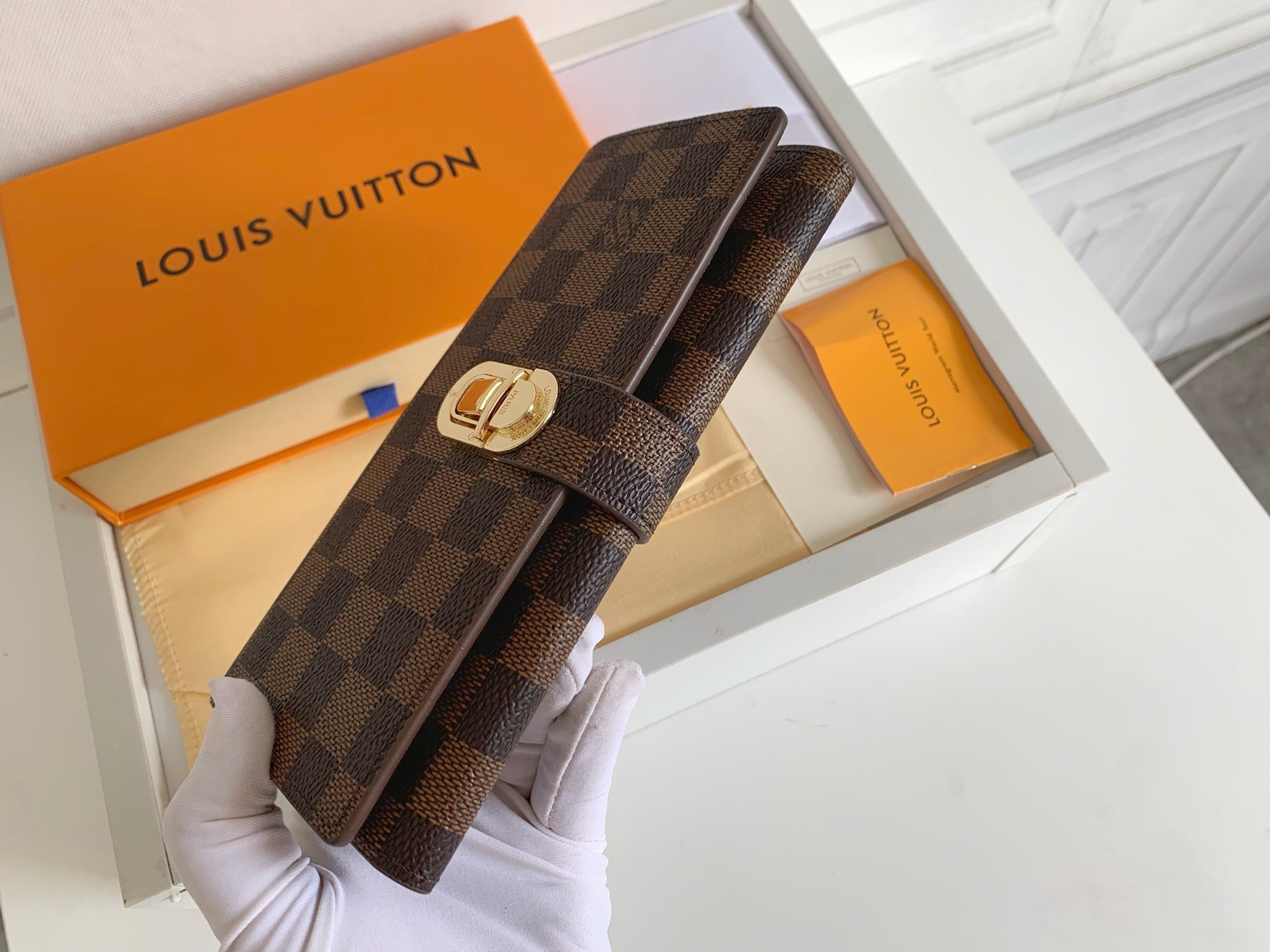 1XE73B Popular   leather wallets with package