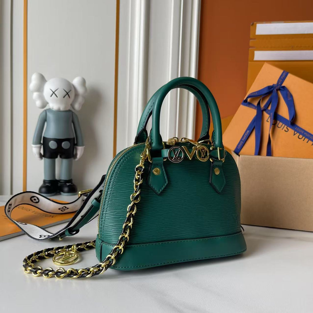 146PE95B Popular leather bag