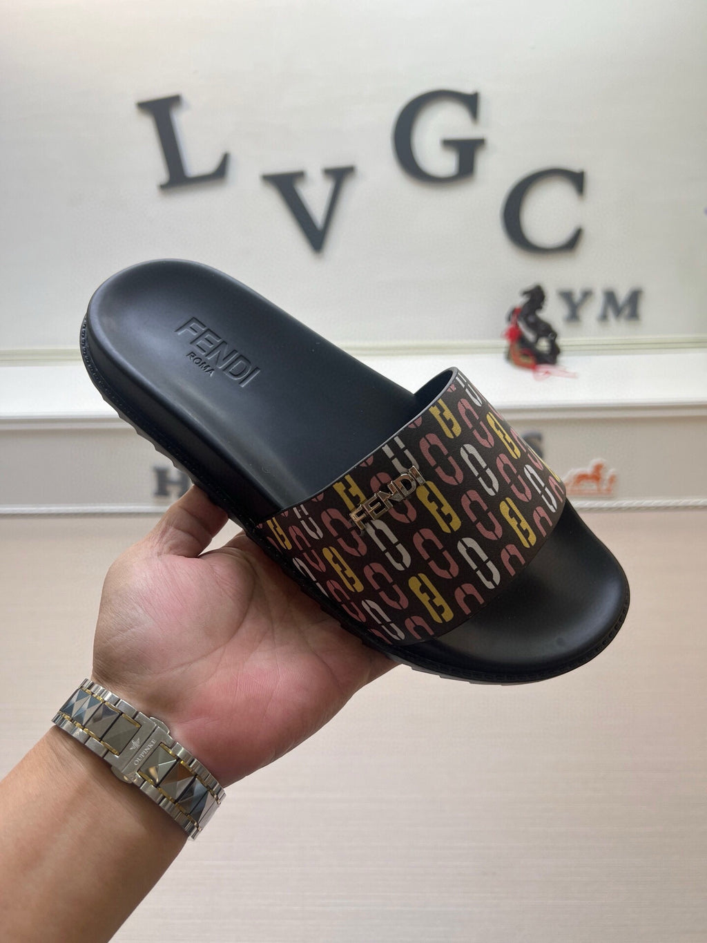 54F15Z Popular slippers
