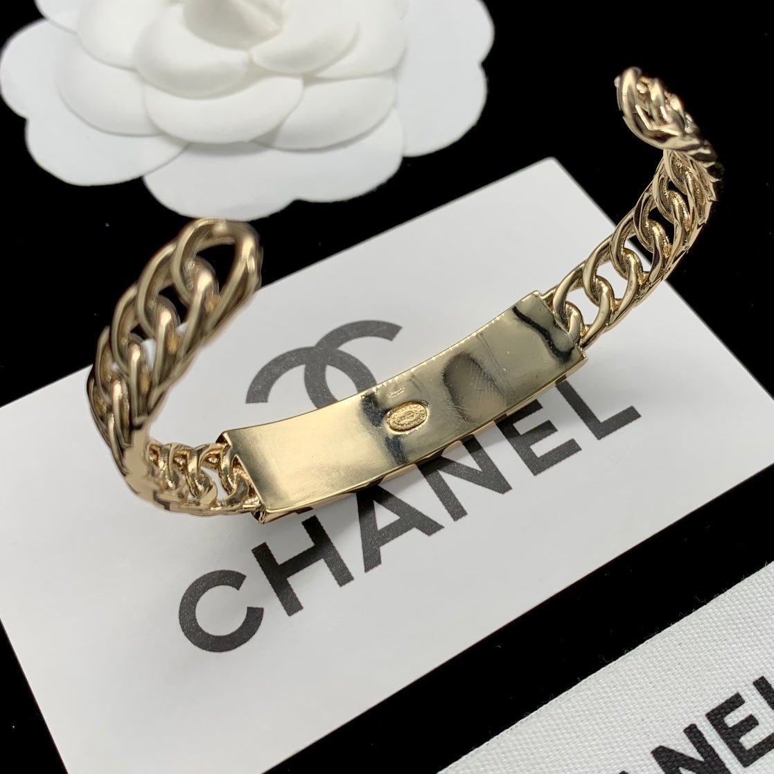 1NC95K  Popular bracelet