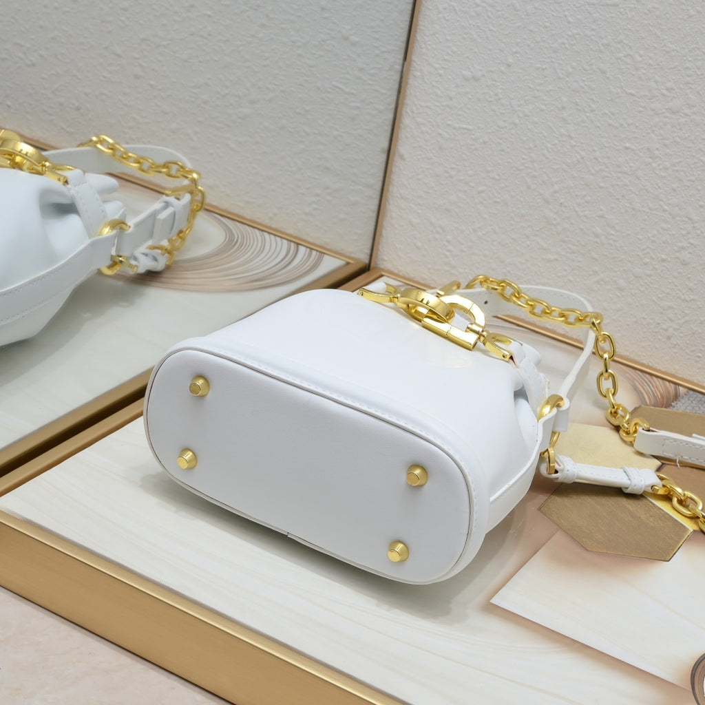 2XD370B Popular    leather bag 