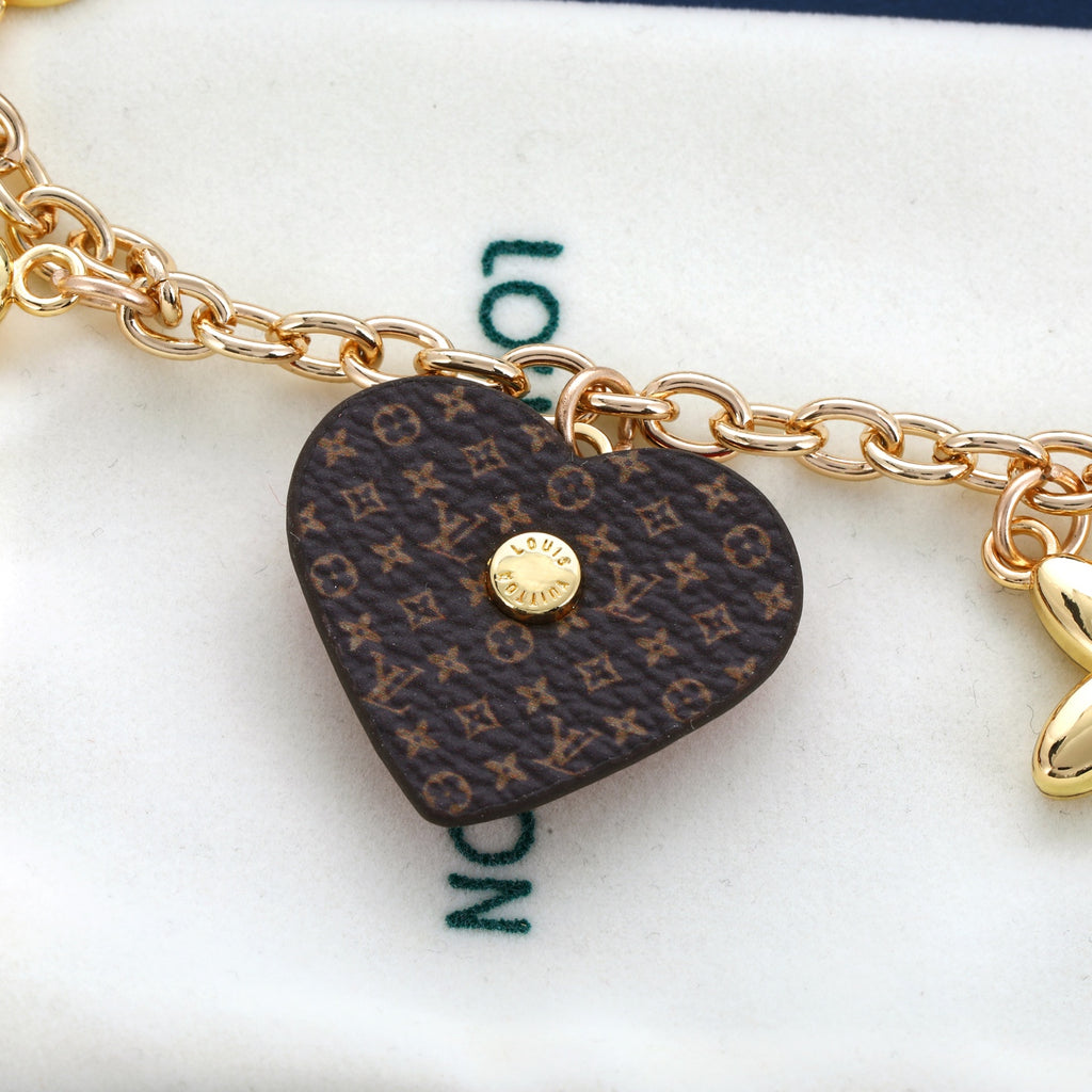 35ZE16A Popular bag 's charms accessories