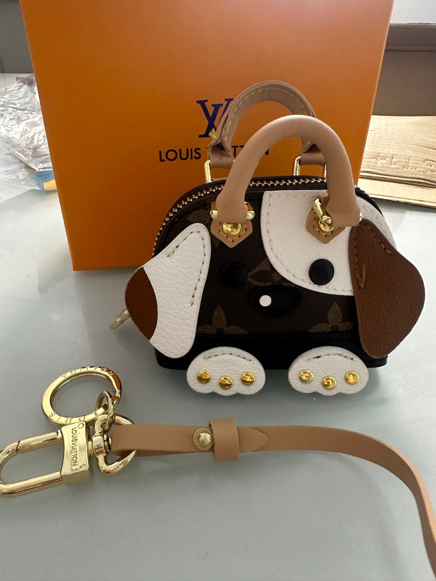 336BE2A  Popular bag 's charms accessories