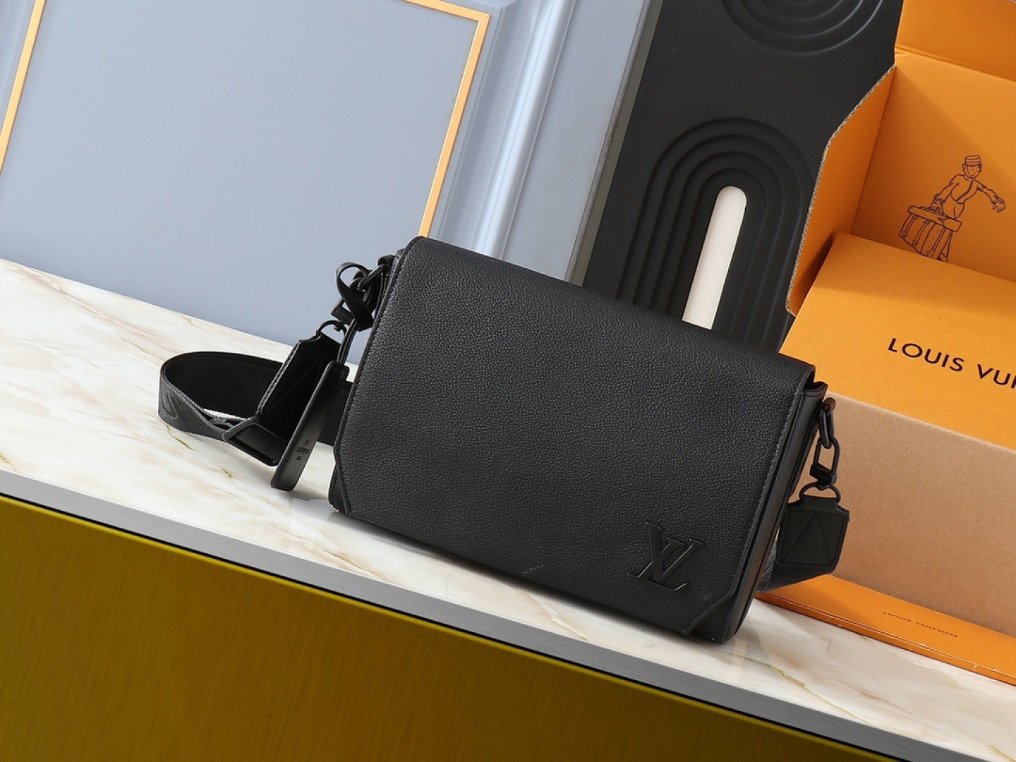 136PE77B Popular leather bag