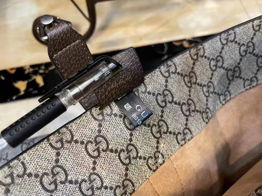 1XB432B Popular    leather bag
