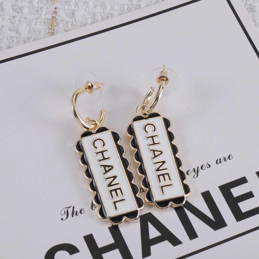 14C1091E Popular  Earrings